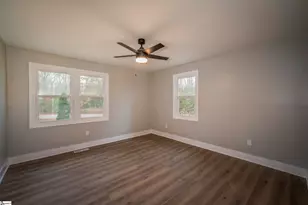 17 Riverview Cir, Greenville, SC 29611 - Photo 24