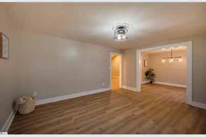 17 Riverview Circle, Greenville, SC 29611 - Photo 10