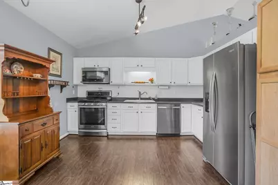 331 Bright Farm Road, Duncan, SC 29334 - Photo 6