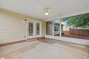 110 Feldspar Ln, Greer, SC 29650 - Photo 8