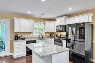 1208 Rosabella Ln, Greer, SC 29651 - Photo 6