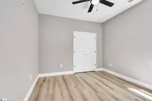 305 Appian Dr, Spartanburg, SC 29306 - Photo 14