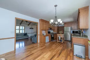 606 Mountain View Rd, Williamston, SC 29697 - Photo 10