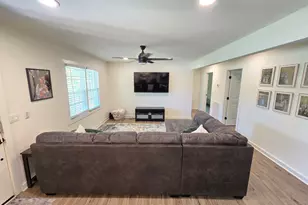 107 Springdale Dr, Belton, SC 29627 - Photo 2