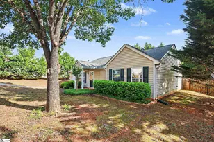 403 Crescentwood Ct, Taylors, SC 29687 - Photo 4