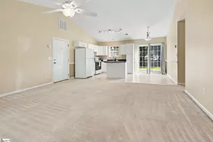 403 Crescentwood Ct, Taylors, SC 29687 - Photo 6