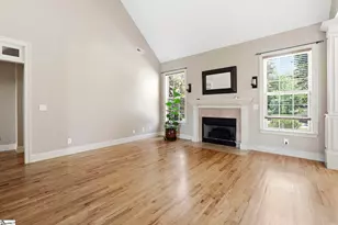 2 Wadsworth Ct, Greer, SC 29651 - Photo 4