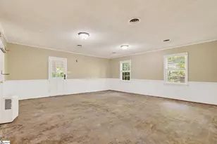 263 Fairlane Dr, Spartanburg, SC 29307 - Photo 18
