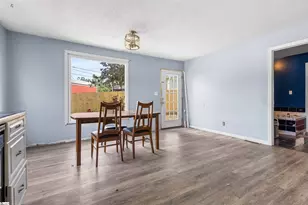 31 McCaughrin St, Pelzer, SC 29669 - Photo 6
