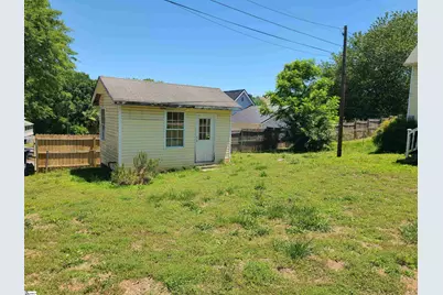 31 McCaughrin Street, Pelzer, SC 29669 - Photo 2