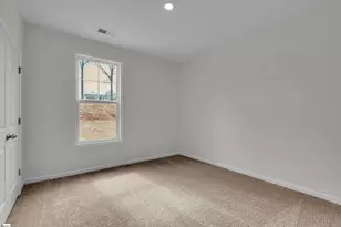 172 Hunter Ridge Dr, Boiling Springs, SC 29316 - Photo 10