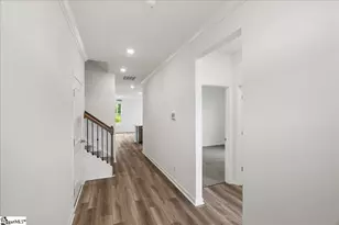 184 Hunter Ridge Dr, Boiling Springs, SC 29316 - Photo 2