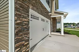 188 Hunter Ridge Dr, Boiling Springs, SC 29316 - Photo 2