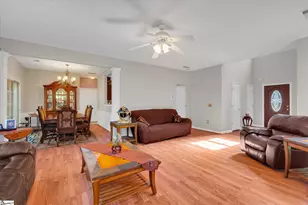 11 Eagleston Ln, Simpsonville, SC 29680 - Photo 14