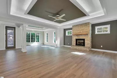 354 S Monterey Drive, Moore, SC 29369 - Photo 10