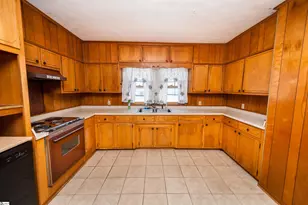 747 N Main St, Inman, SC 29349 - Photo 12