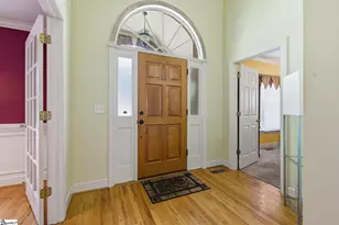 2 Meadow Springs Ln, Greer, SC 29650 - Photo 2