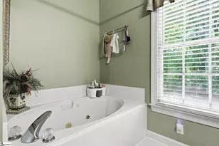 2 Meadow Springs Ln, Greer, SC 29650 - Photo 12