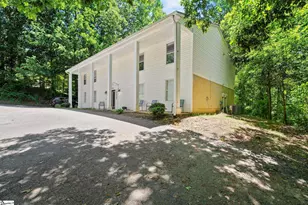 211 Brookside Dr, Duncan, SC 29334 - Photo 2