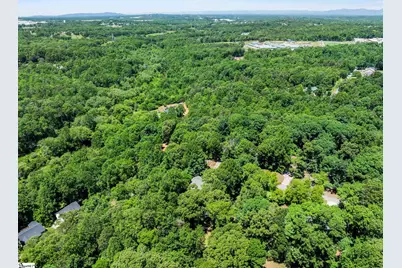 211 Brookside Drive, Duncan, SC 29334 - Photo 28