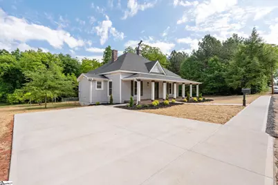 444 W Peachtree Street, Woodruff, SC 29388 - Photo 10