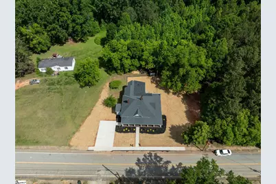 444 W Peachtree Street, Woodruff, SC 29388 - Photo 4