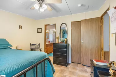 111 Lewis Street, Clinton, SC 29325 - Photo 22