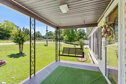 111 Lewis Street, Clinton, SC 29325 - Photo 4