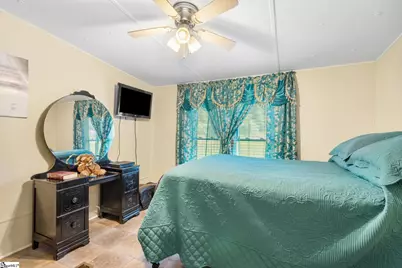 111 Lewis Street, Clinton, SC 29325 - Photo 20