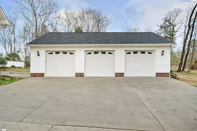 245 Kelli Court, Pacolet, SC 29372 - Photo 4