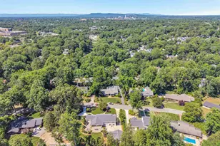 14 Chanticleer Dr, Greenville, SC 29605 - Photo 50