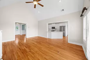 1017 Corie Crest Dr, Boiling Springs, SC 29316 - Photo 16