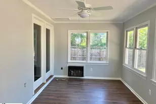 207 Needles Dr, Simpsonville, SC 29680 - Photo 10
