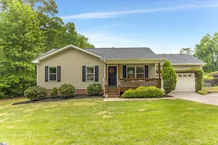 134 Emma St, Greenville, SC 29609 - Photo 2