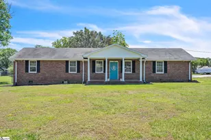 101 Colonial Ln, Simpsonville, SC 29681 - Photo 1