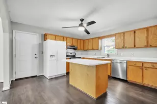 110 Apollo Ave, Greer, SC 29651 - Photo 10