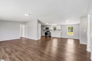 330 Tyger Fox Dr, Lyman, SC 29365 - Photo 2