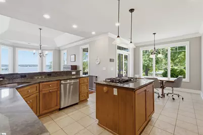 213 Commonwealth Drive, Ninety Six, SC 29666 - Photo 10
