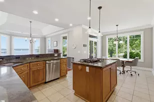 213 Commonwealth Dr, Ninety Six, SC 29666 - Photo 10