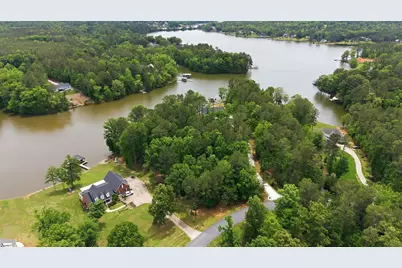 80 E Commodore Drive, Cross Hill, SC 29332 - Photo 4