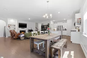 284 Double Crest Dr, Taylors, SC 29687 - Photo 8