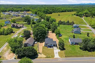 740 Mayo Rd, Cowpens, SC 29330 - Photo 26