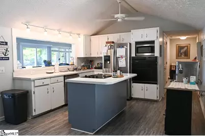 92 Bridgewater Court, Iva, SC 29655 - Photo 8