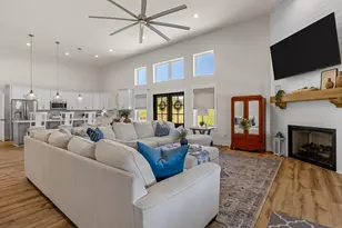 128 Orchard Dr, Moore, SC 29369 - Photo 4