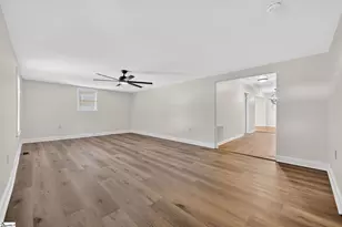 106 S Green St, Williamston, SC 29697 - Photo 8
