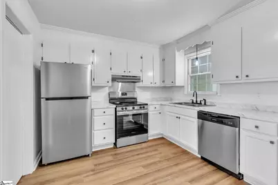 1 Hartsville Drive #Unit 16, Taylors, SC 29687 - Photo 4