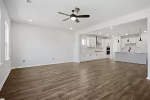 552 Hydrangea St, Seneca, SC 29678 - Photo 12