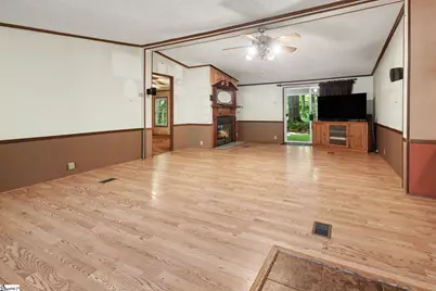 68 Walnut Drive, Woodruff, SC 29388 - Photo 8