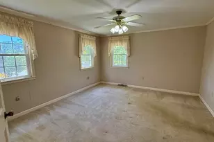 610 S Adair St, Clinton, SC 29325 - Photo 18