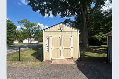 306 Shands Street, Clinton, SC 29325 - Photo 10